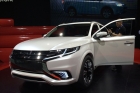 Mitsubishi Outlander PHEV Concept-S Premiere ParisMotorShow 2014