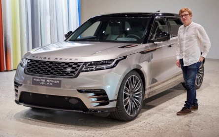 Range Rover Velar предложит новые материалы для отделки интерьера