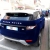 Во Франции был замечен Range Rover Evoque, украшенный синим бархатом