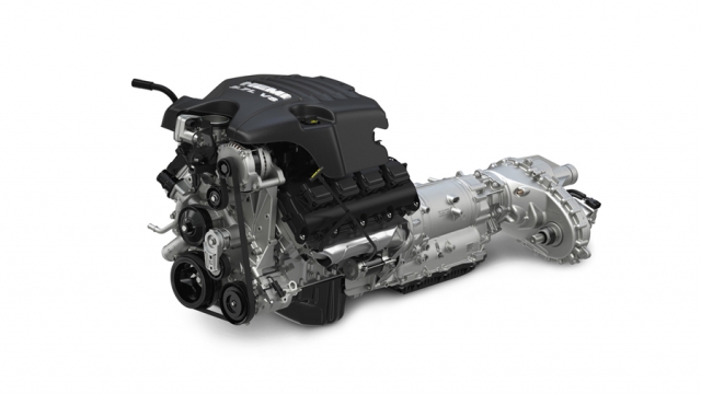 2013 Ram 1500 двигатель V8 Hemi с АКПП