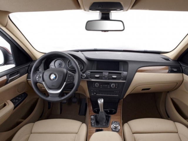Салон BMW X3 sDrive18d