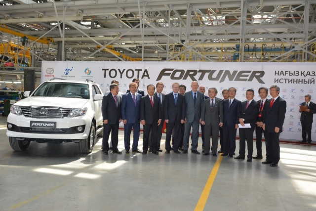 Toyota Fortuner 2015