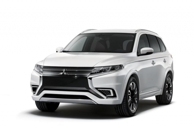Mitsubishi Outlander PHEV Concept-S 2014 Preview
