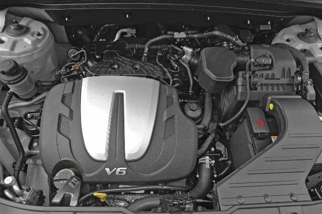 Двигатель V6